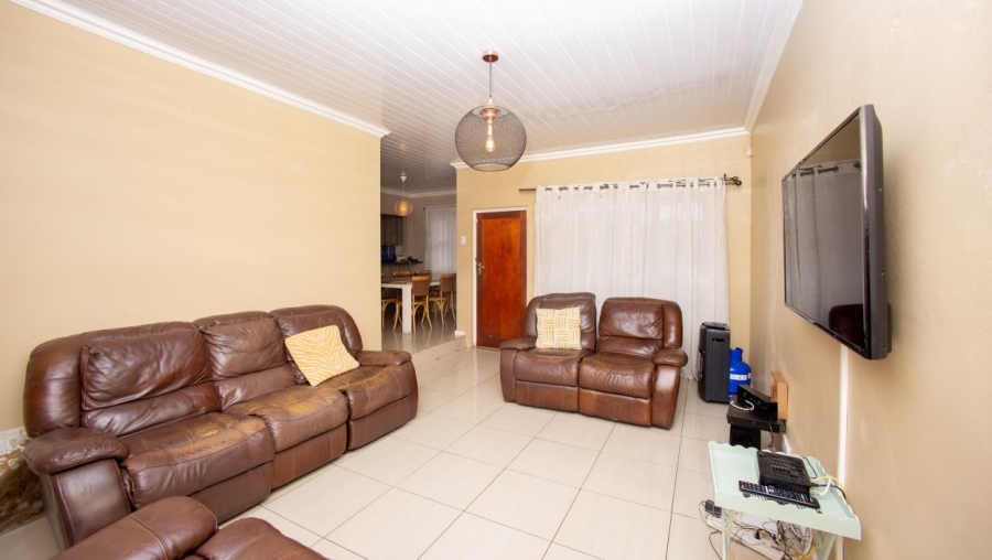 3 Bedroom Property for Sale in Amalinda Eastern Cape
